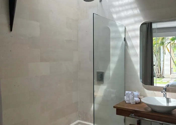Kmea 4 * Seminyak (Bali)
